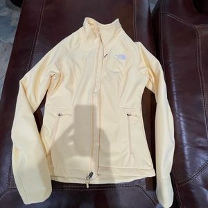 The North Face Apex Bionic 2 Jacket Women's size small. Color Golden Haze